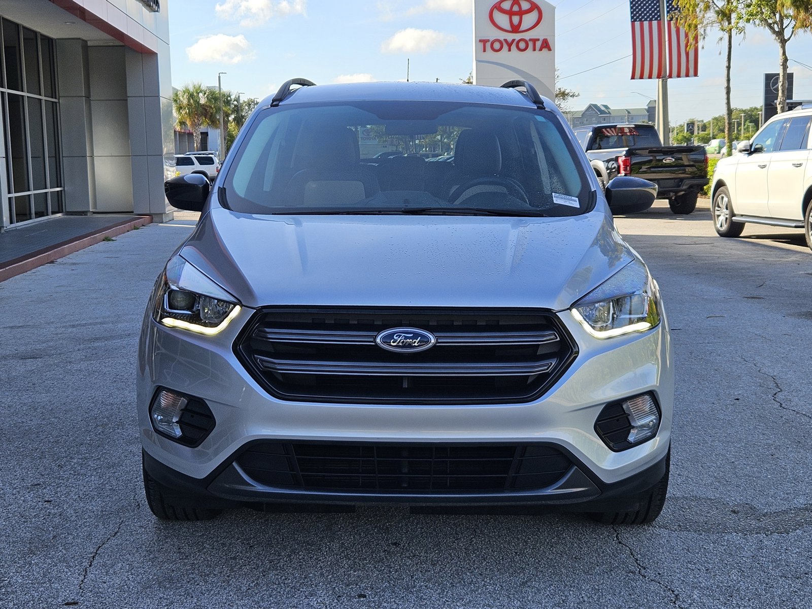 Used 2019 Ford Escape SEL with VIN 1FMCU0HD3KUA59222 for sale in Pinellas Park, FL