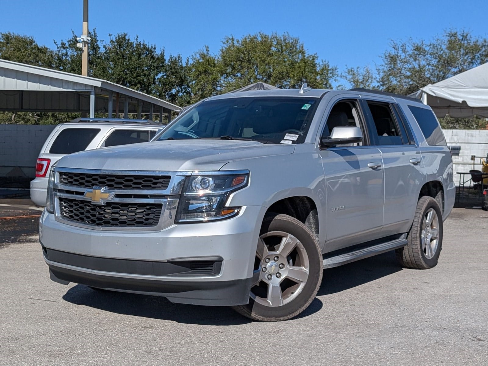 2016 Chevrolet Tahoe LT's photo