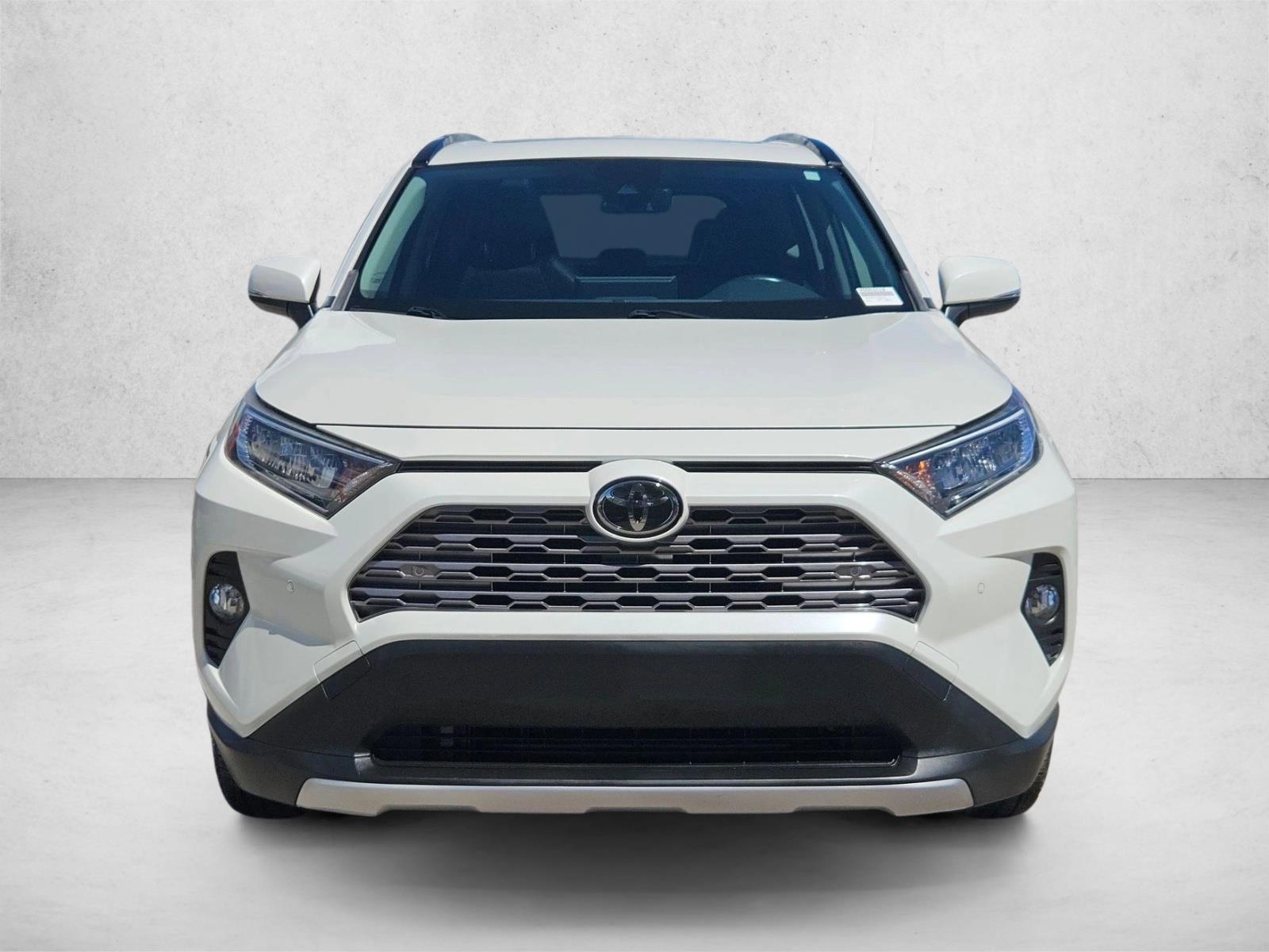 2019 Toyota RAV4 Limited photo 2