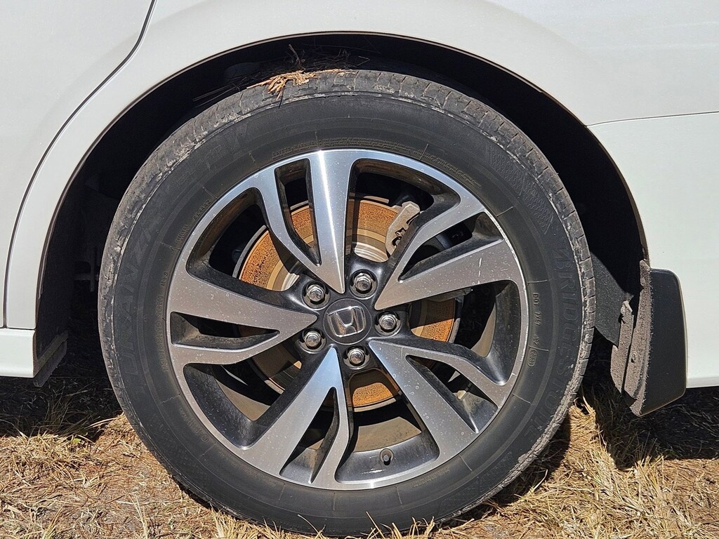 Used 2023 Honda Odyssey Touring Van