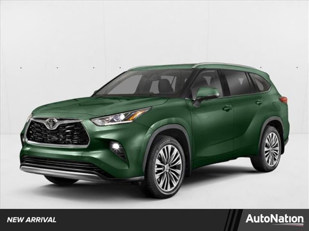Used 2023 Toyota Highlander XLE SUV