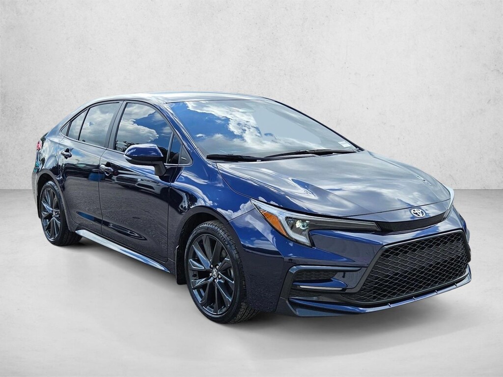 Used 2024 Toyota Corolla SE Sedan