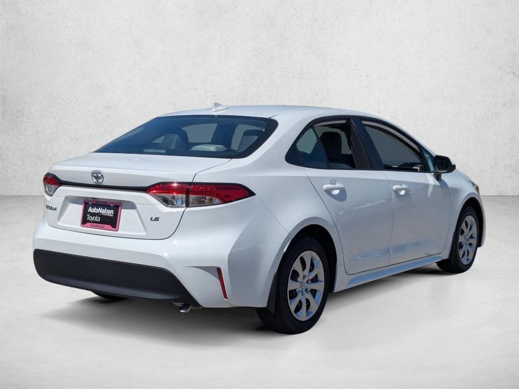 Used 2025 Toyota Corolla LE Sedan