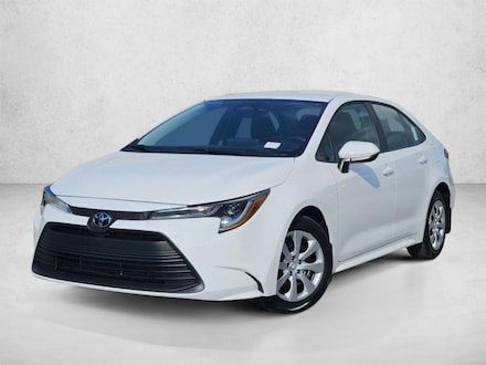 2025 Toyota Corolla LE Sedan