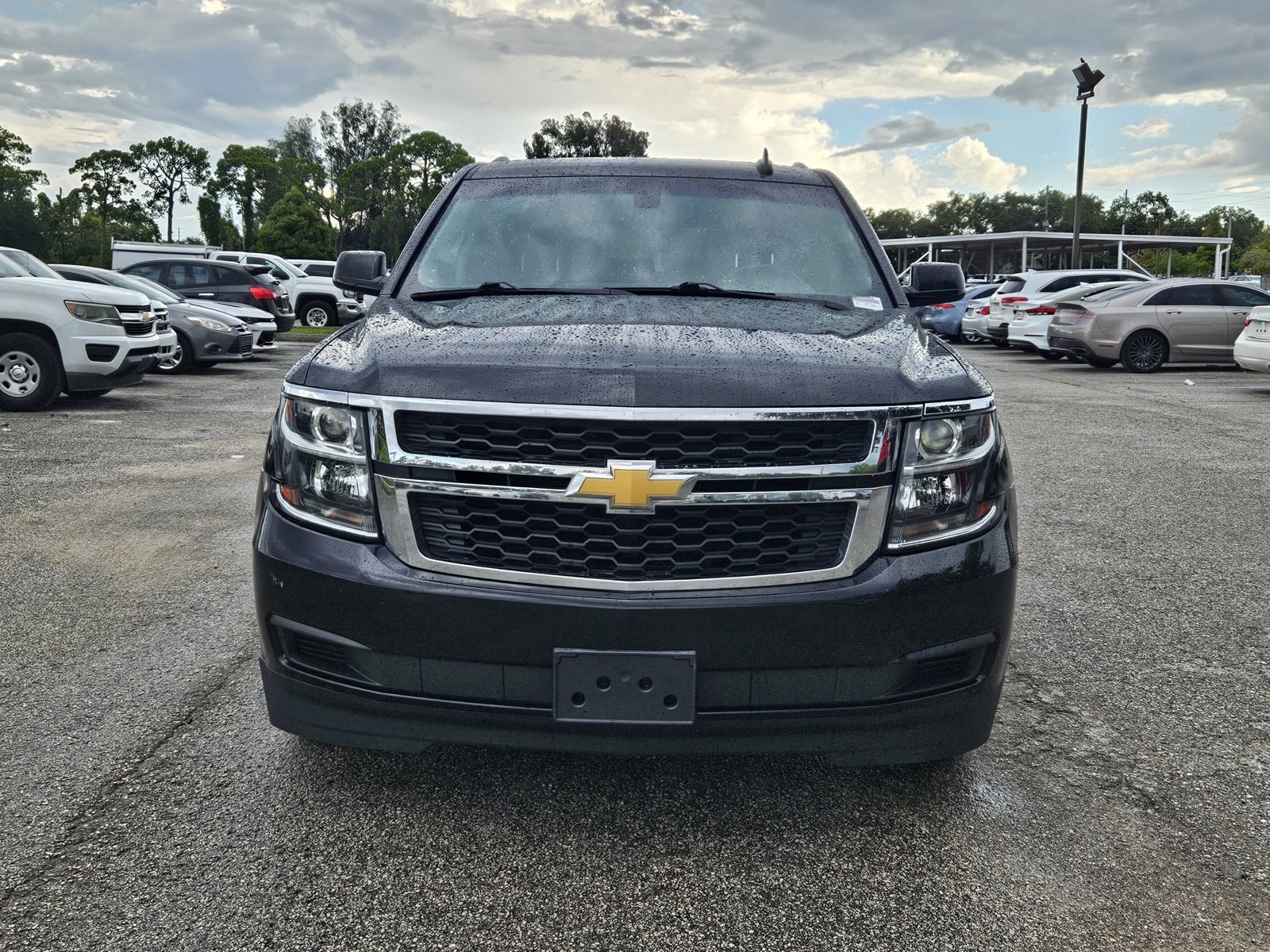 Used 2019 Chevrolet Suburban LS with VIN 1GNSKGKCXKR282415 for sale in Pinellas Park, FL