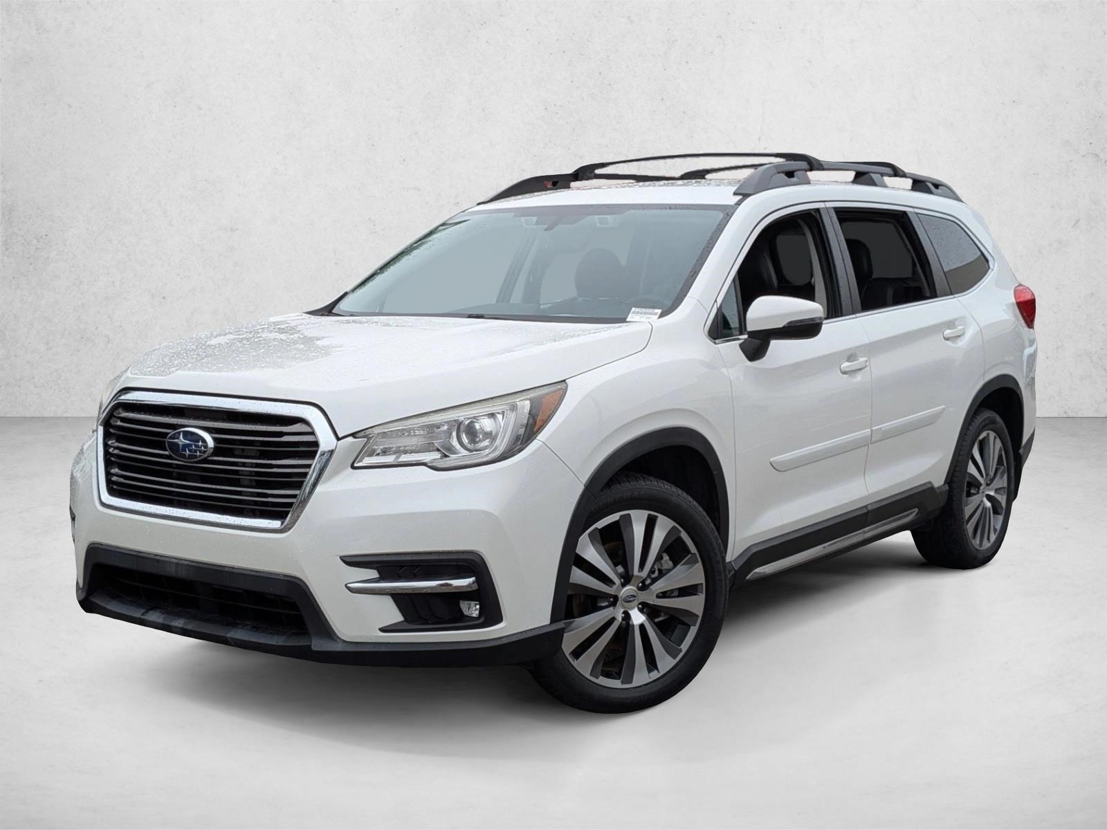 2019 Subaru Ascent Limited's photo