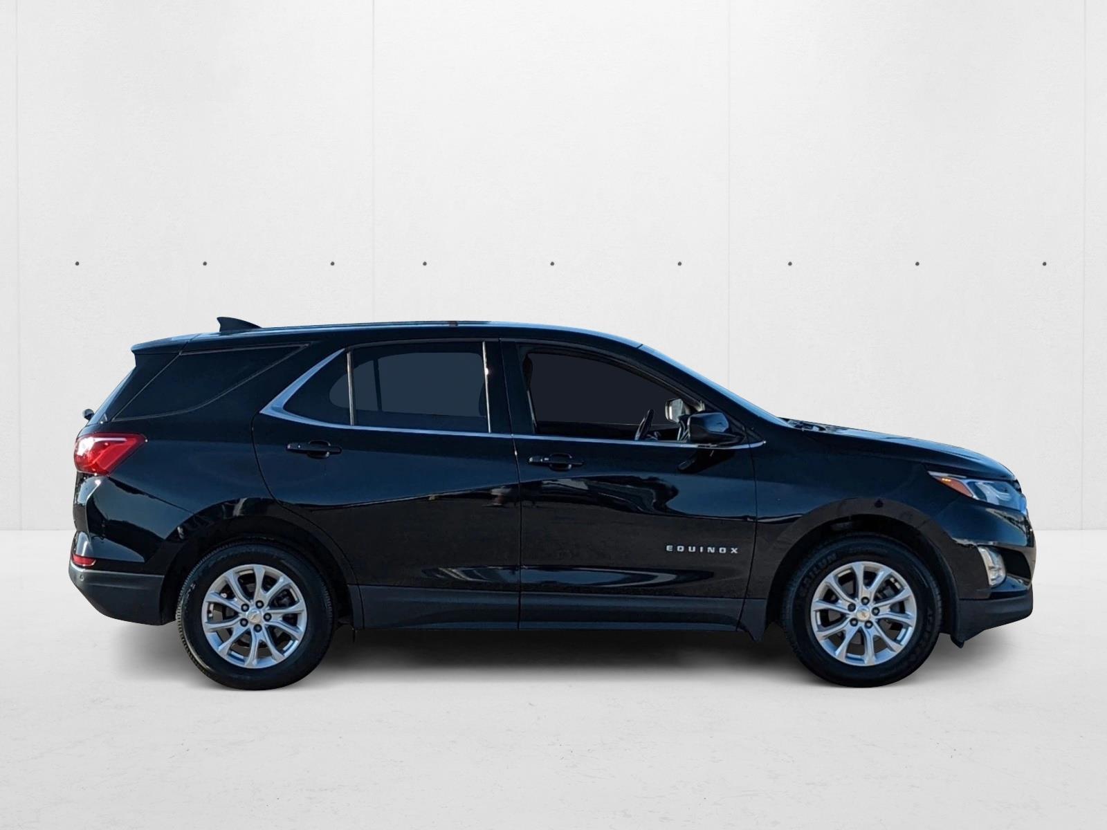 2020 Chevrolet Equinox LT photo 4