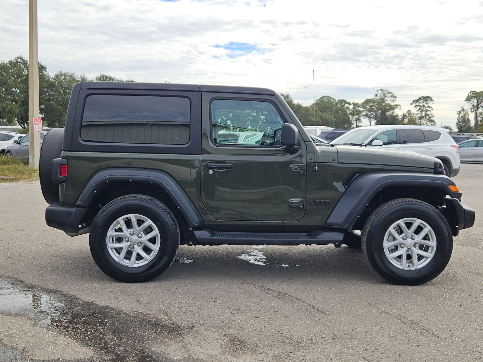 2023 Jeep Wrangler Sport S Two-Door photo 4