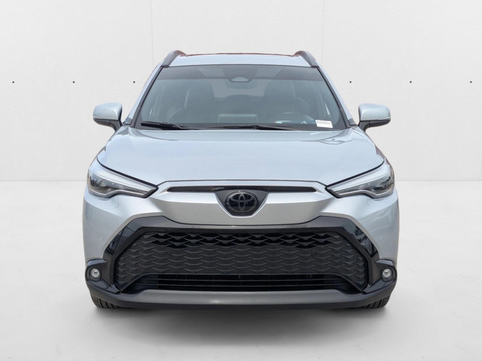 2024 Toyota Corolla Hybrid XSE photo 2
