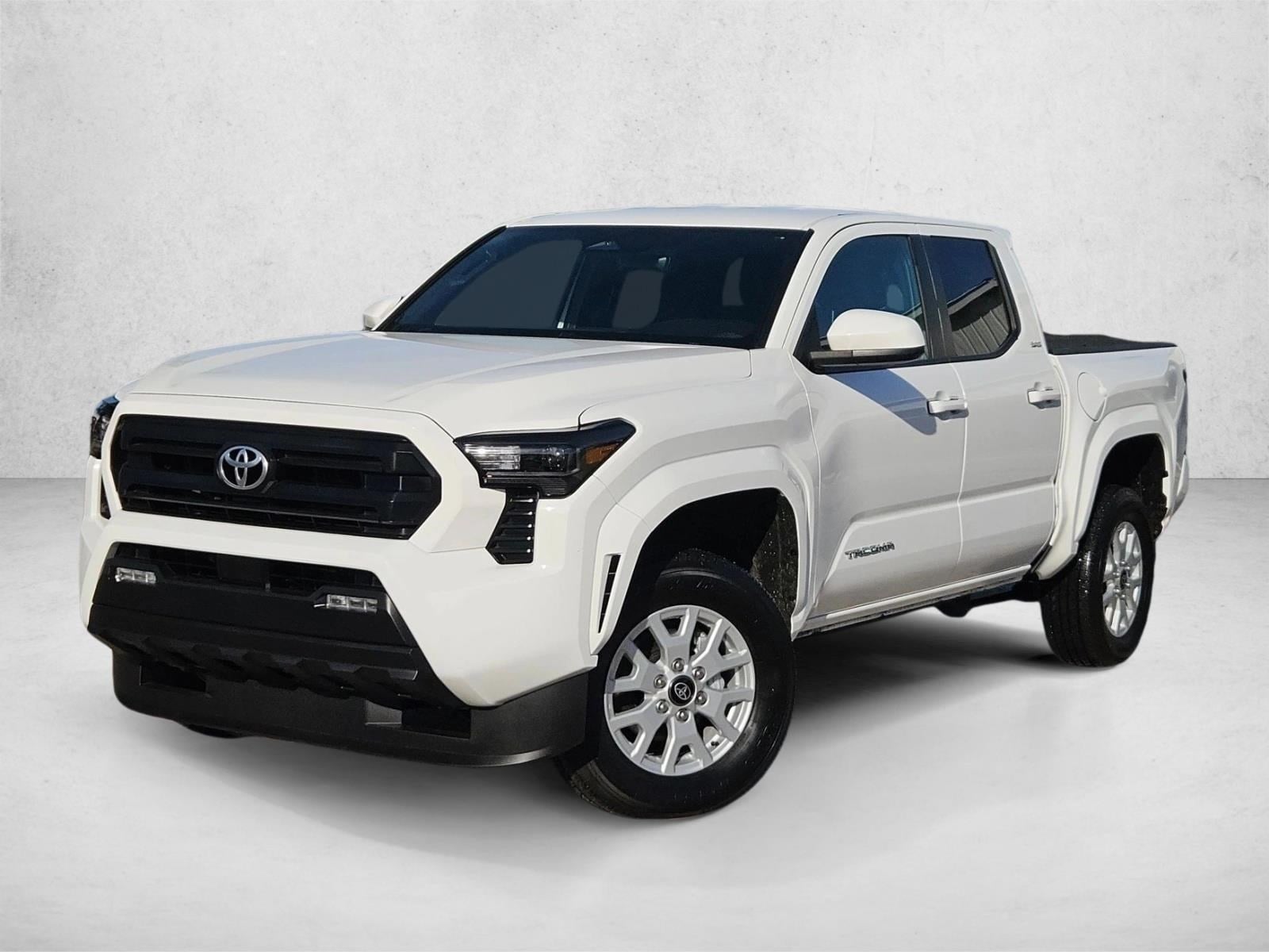 2024 Toyota Tacoma SR5's photo