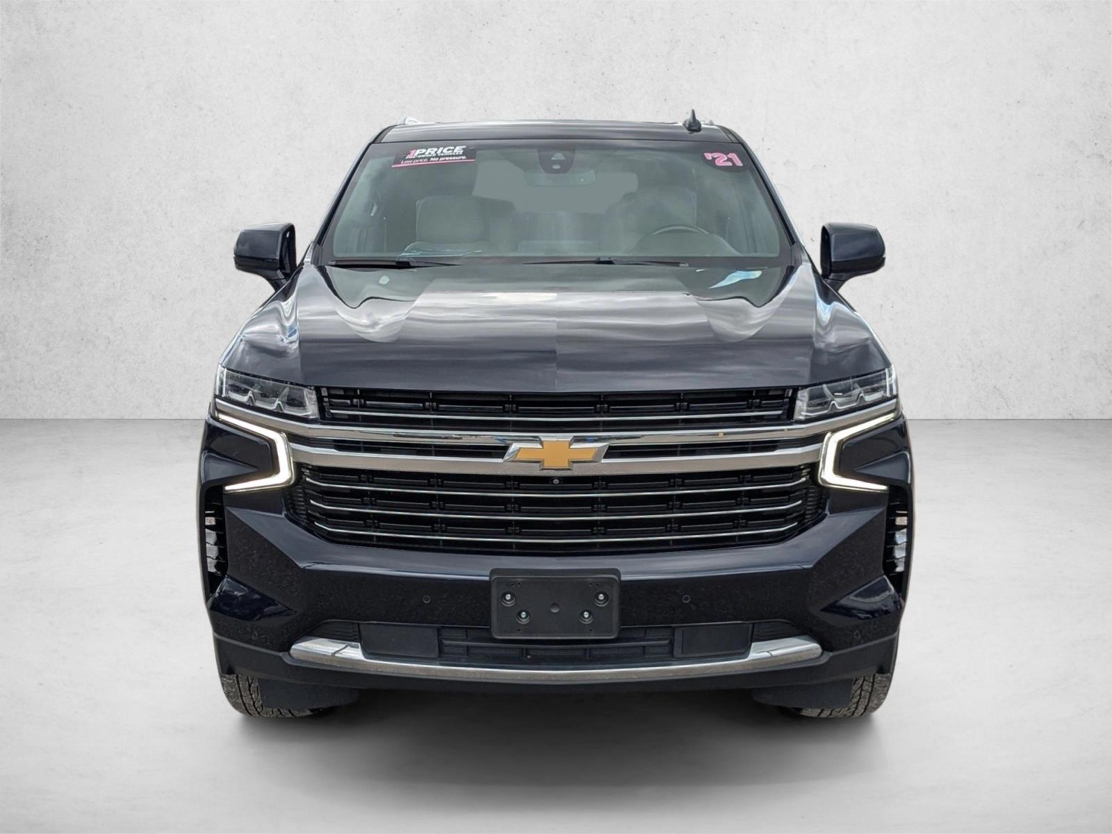 2021 Chevrolet Tahoe LT photo 2