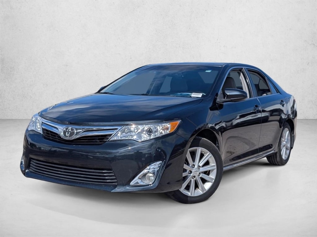 Used 2012 Toyota Camry XLE Sedan