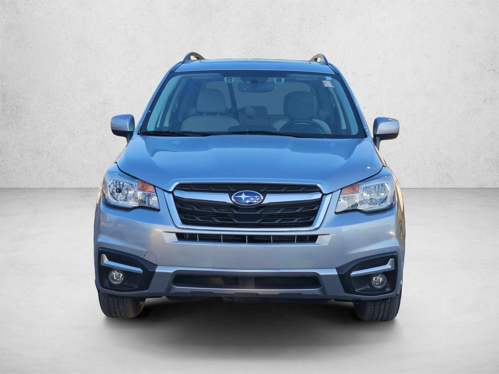2018 Subaru Forester 2.5i Premium photo 2