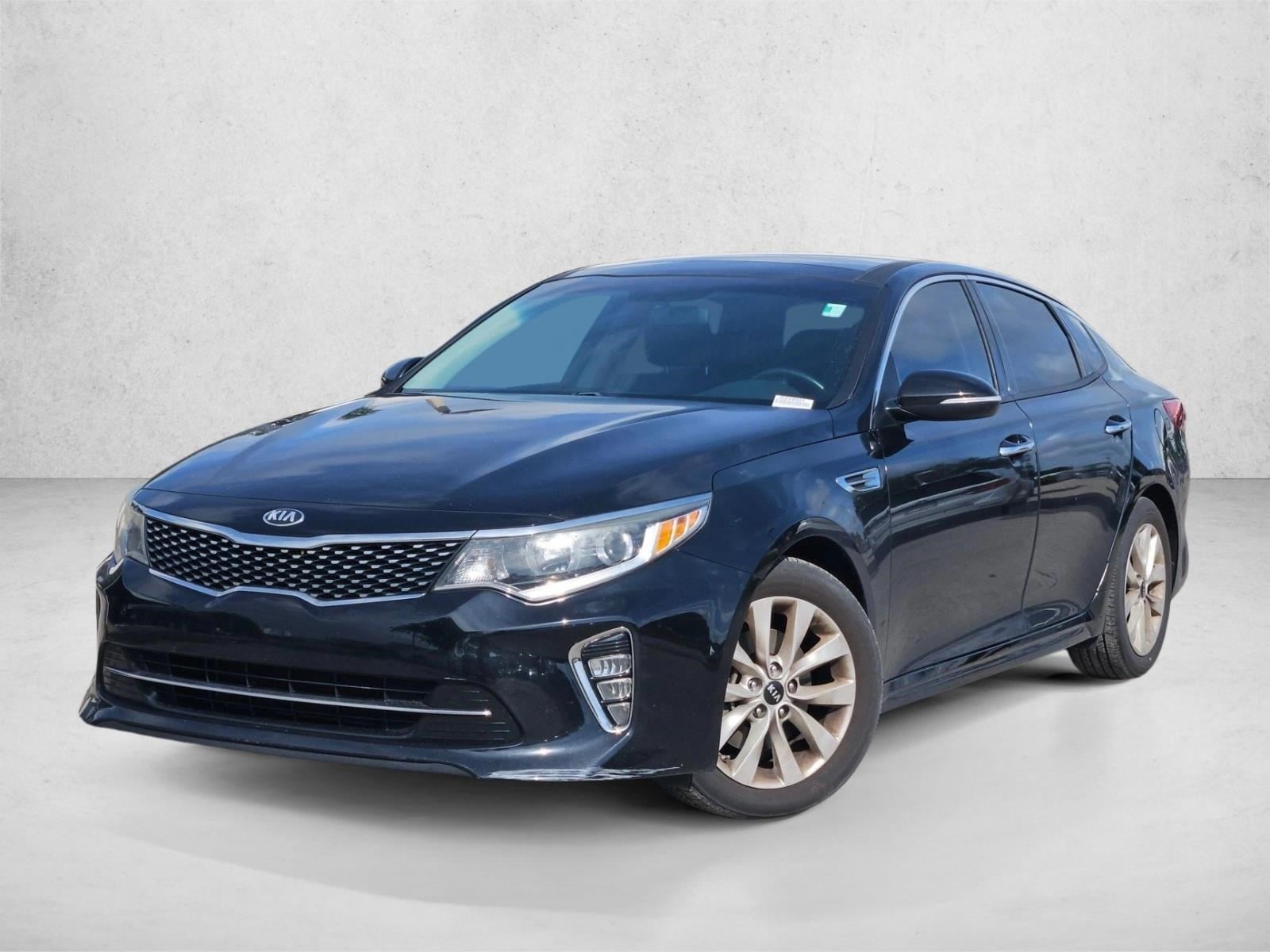 2018 Kia Optima S