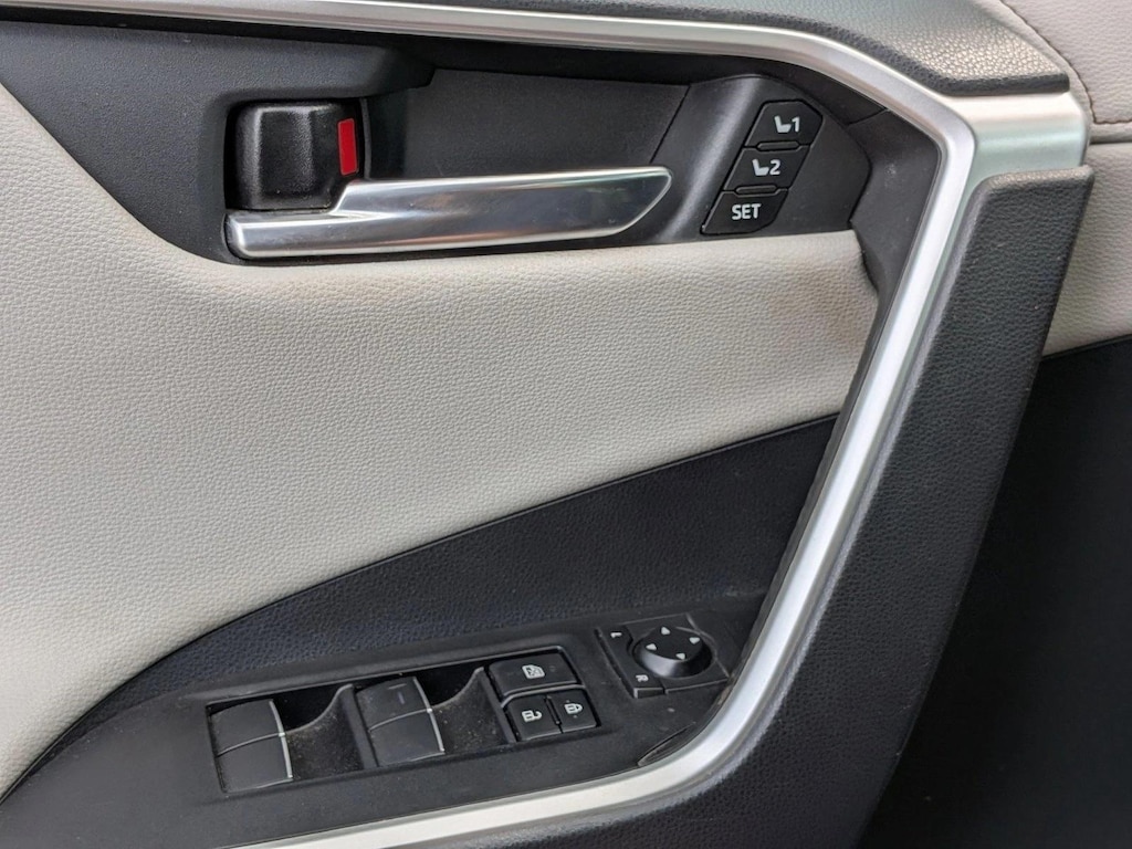 Used 2021 Toyota RAV4 Hybrid Limited SUV