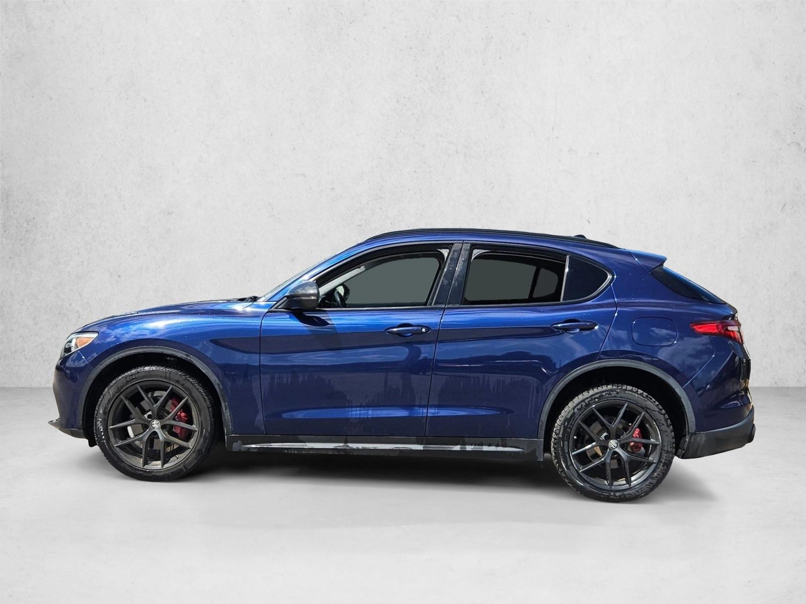 2019 Alfa Romeo Stelvio Ti photo 3