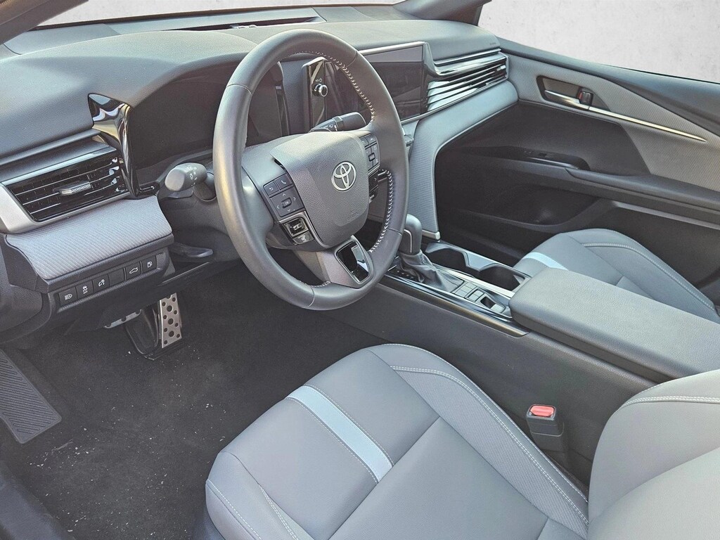 Certified 2025 Toyota Camry SE Sedan