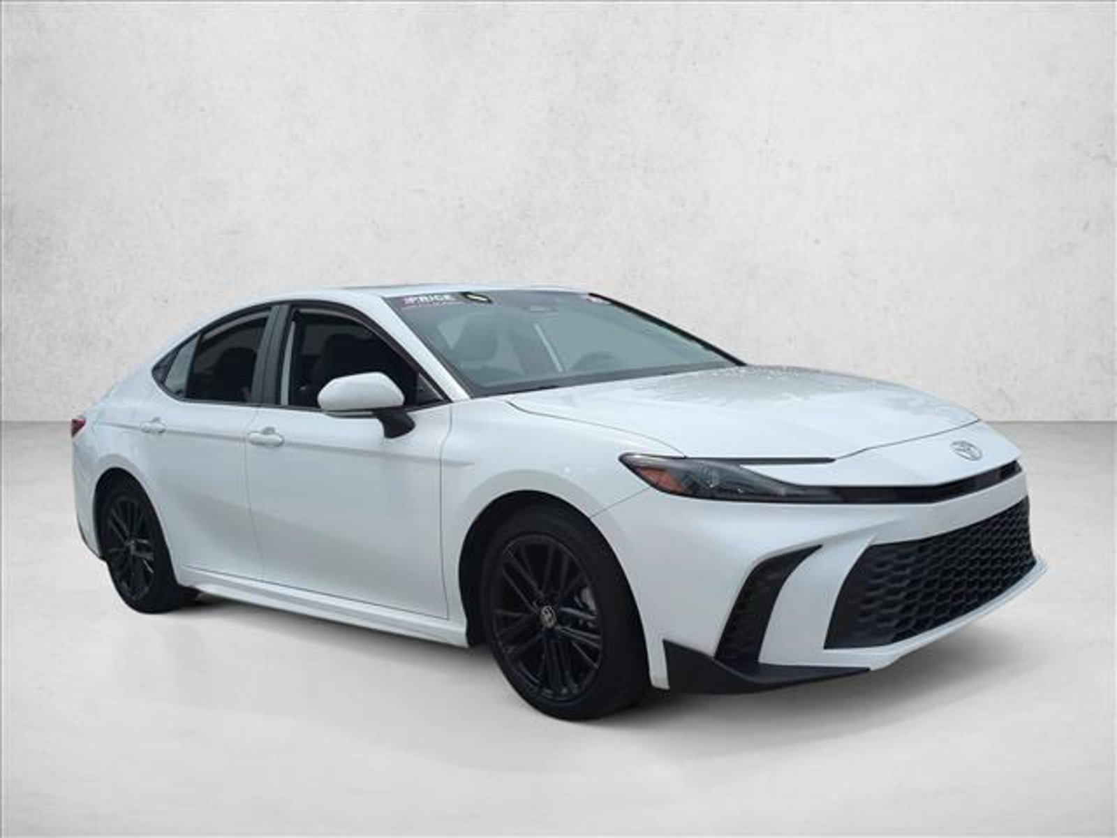 Used 2025 Toyota Camry SE Sedan