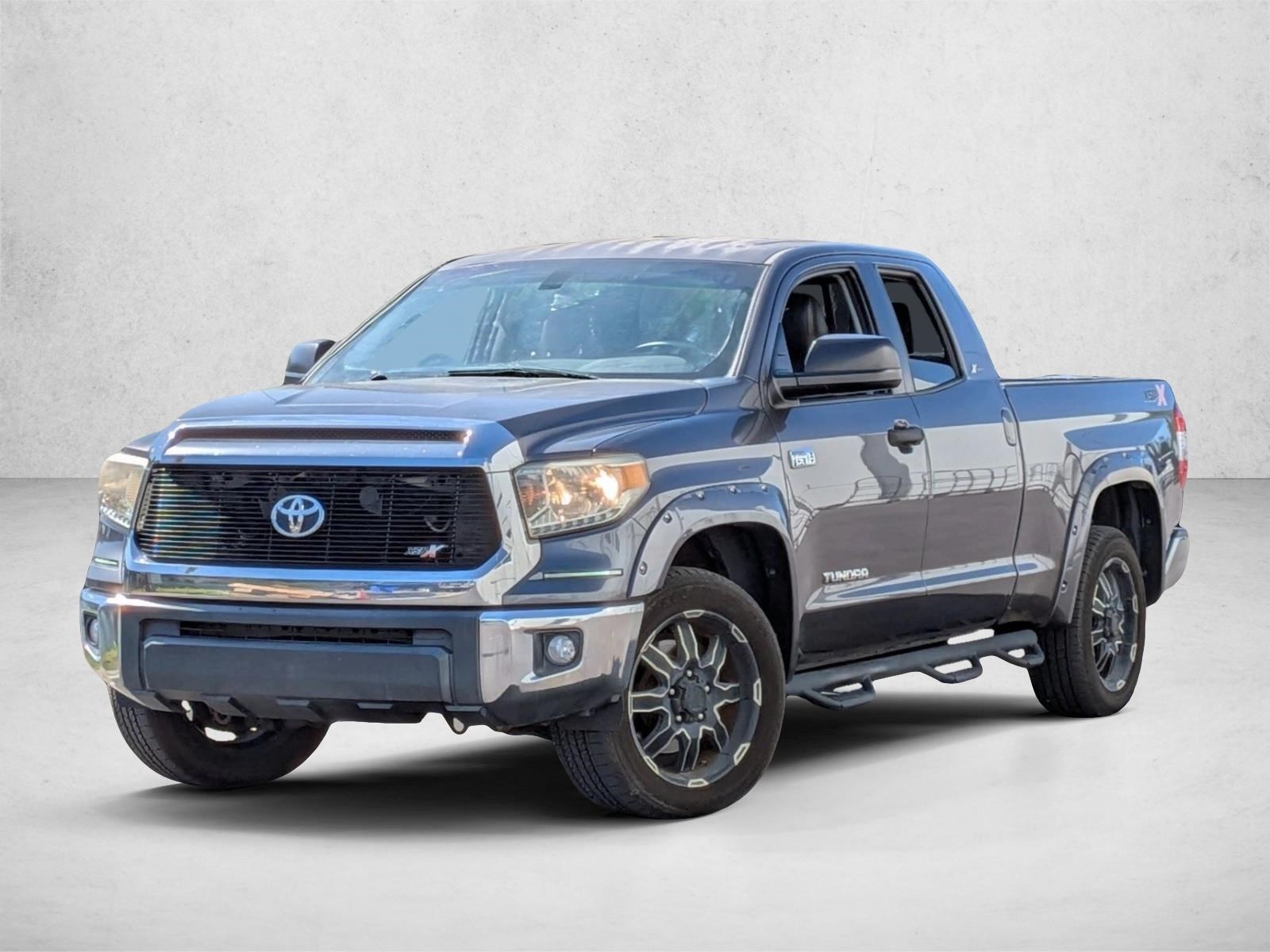 2015 Toyota Tundra SR5