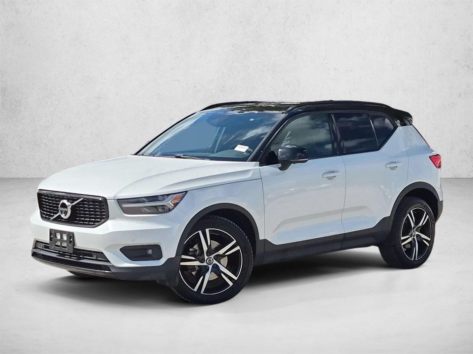 2022 Volvo XC40