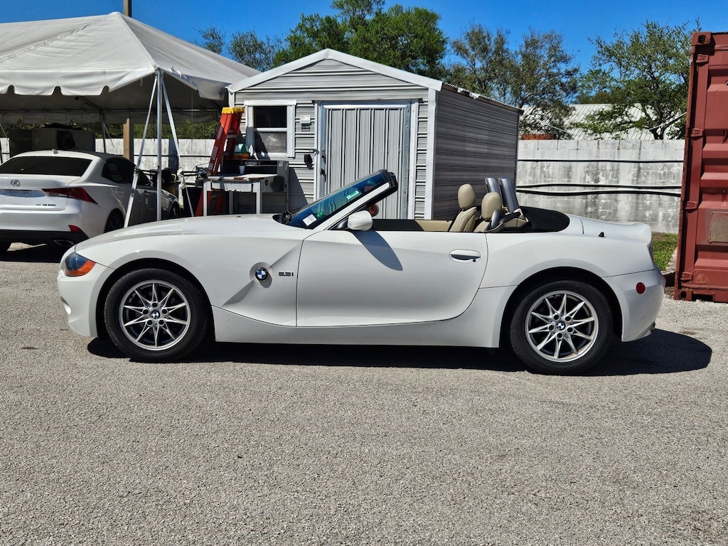 Used 2004 BMW Z4 2.5i Convertible