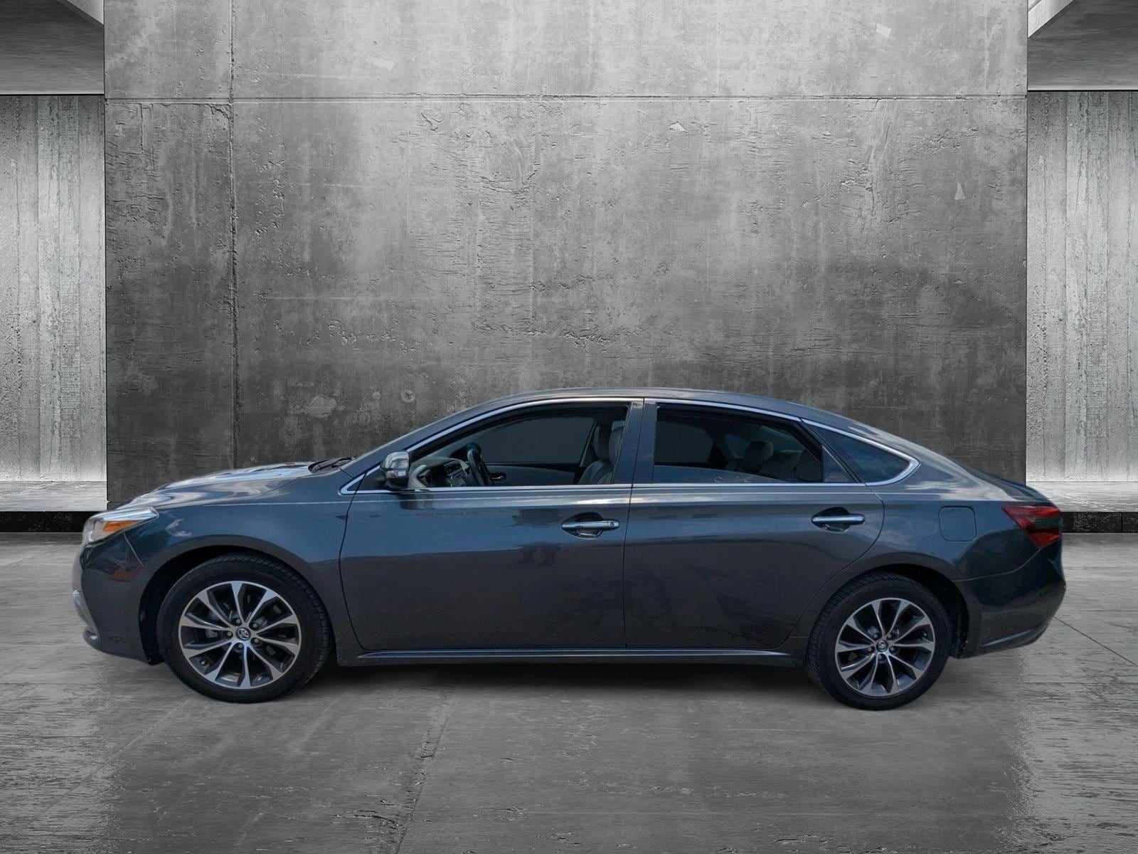 Used 2018 Toyota Avalon XLE Premium with VIN 4T1BK1EB5JU276893 for sale in Pinellas Park, FL