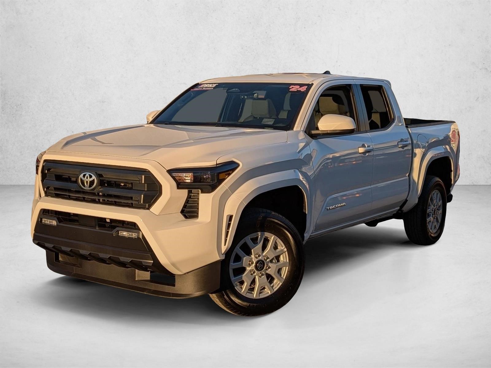2024 Toyota Tacoma SR5's photo