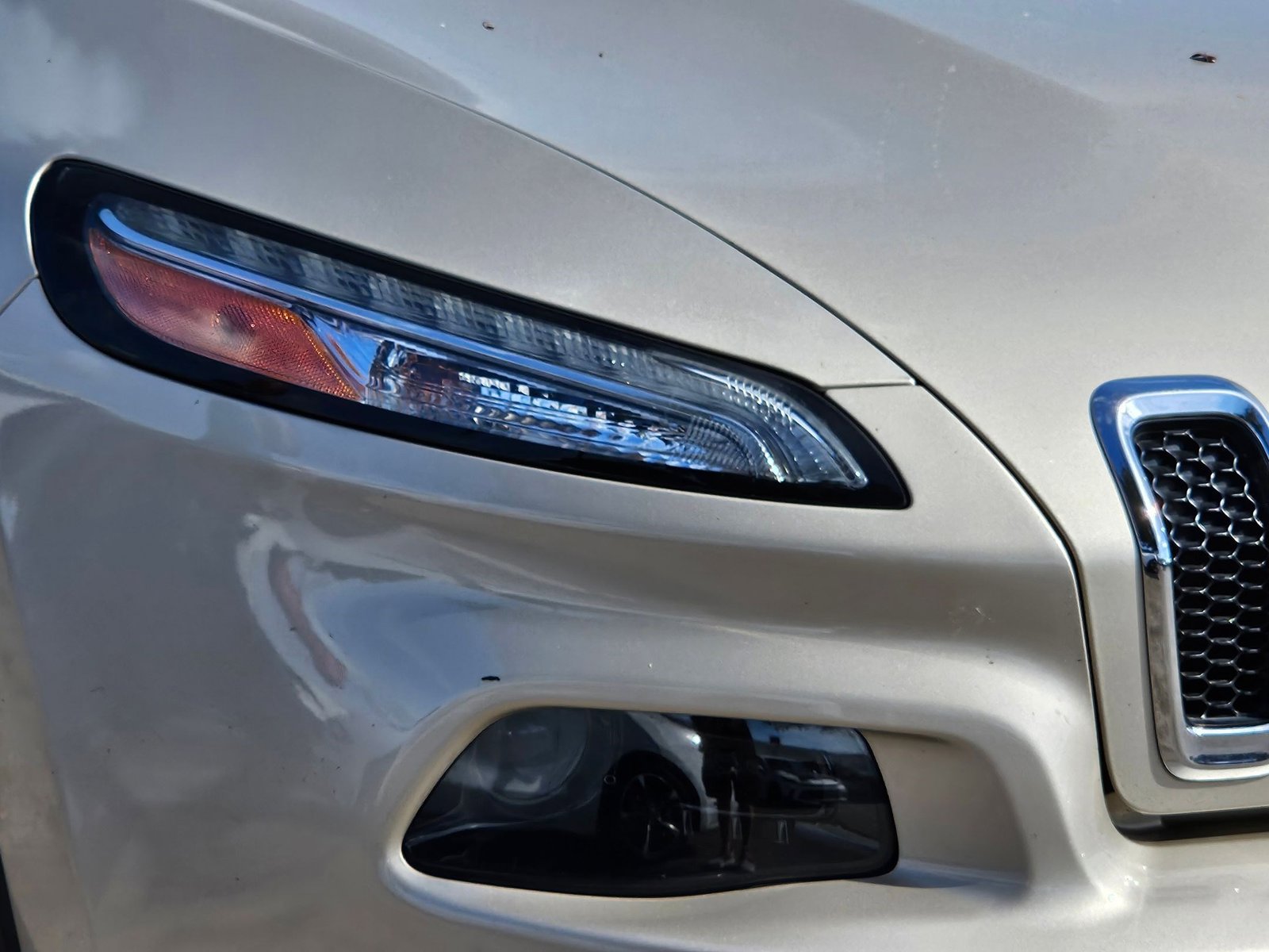 2015 Jeep Cherokee Limited photo 3