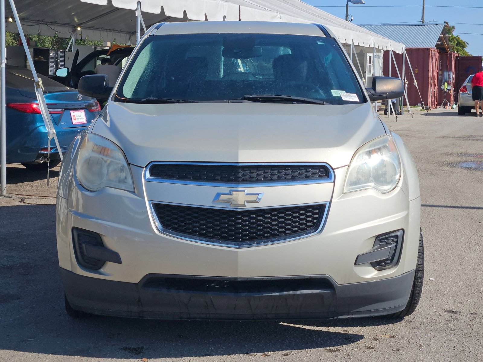 2015 Chevrolet Equinox LS photo 2