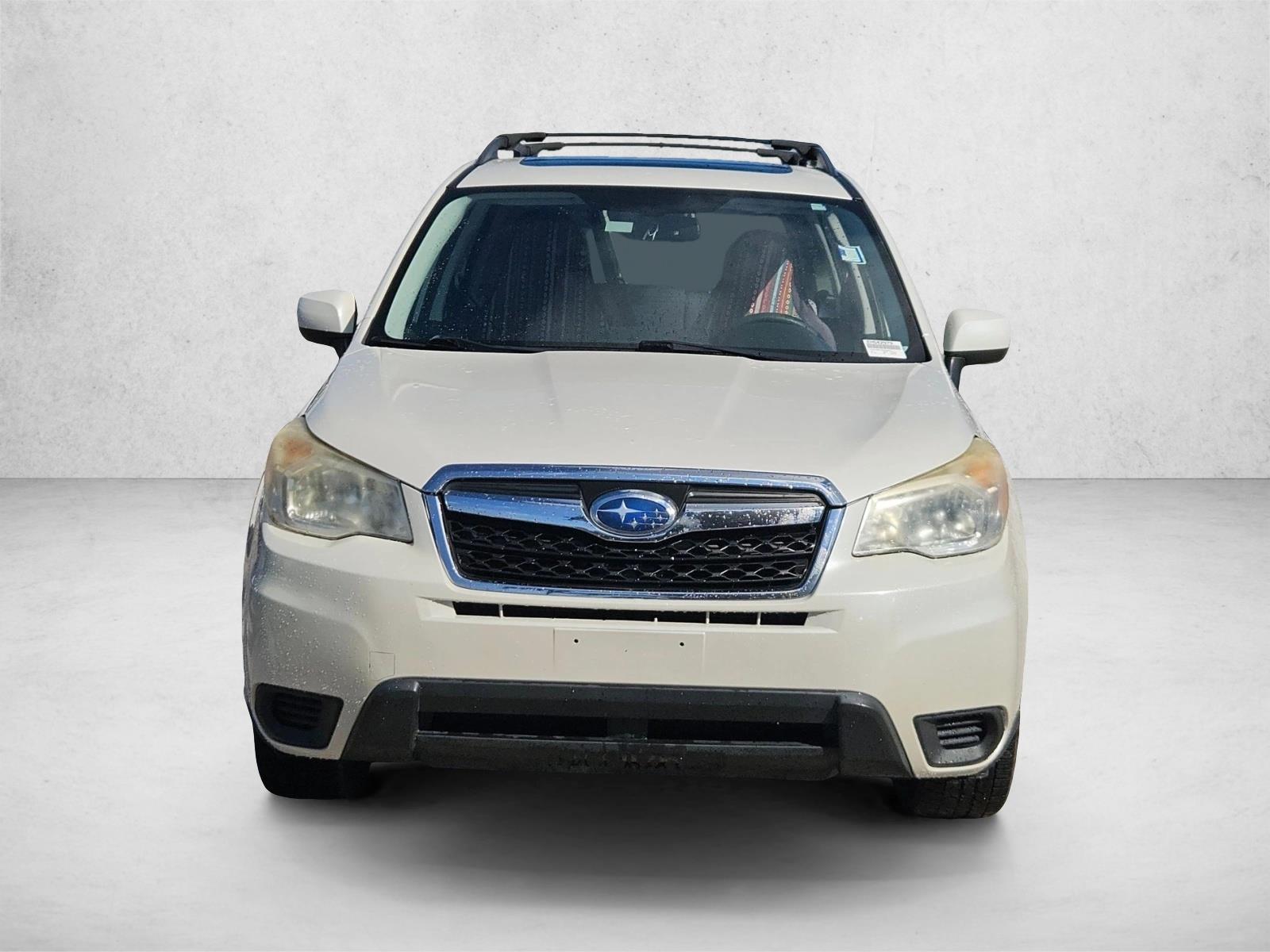2014 Subaru Forester 2.5i Premium photo 2