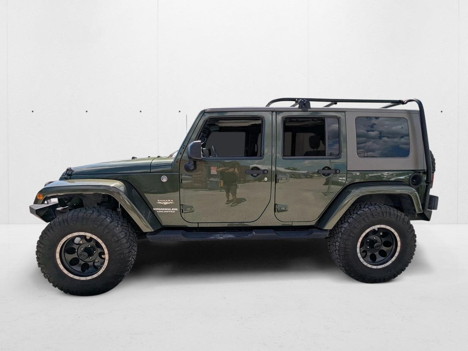 Used 2008 Jeep Wrangler Unlimited Sahara with VIN 1J4GA59138L580739 for sale in Pinellas Park, FL