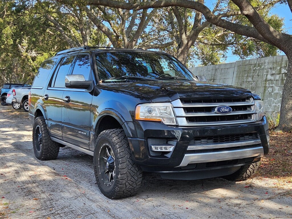 Used 2017 Ford Expedition Platinum SUV