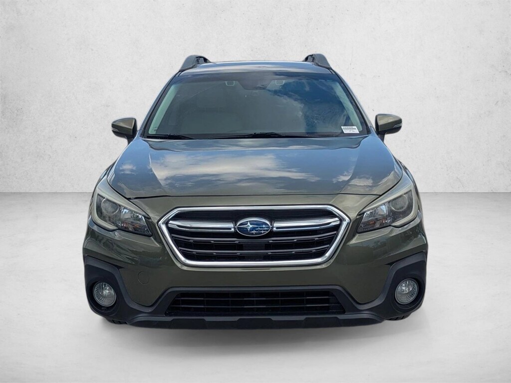 Used 2018 Subaru Outback 2.5i Premium with SUV