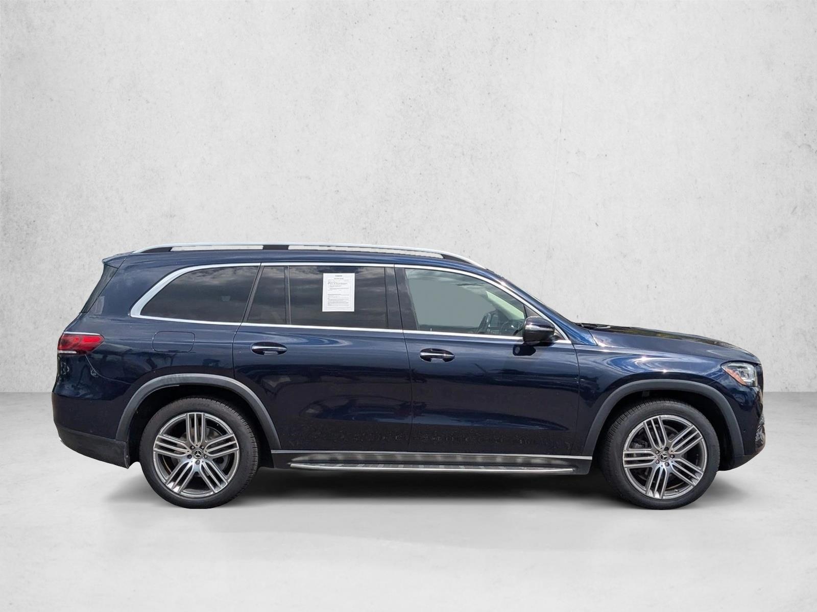 2021 Mercedes Benz GLS 450 4MATIC photo 3