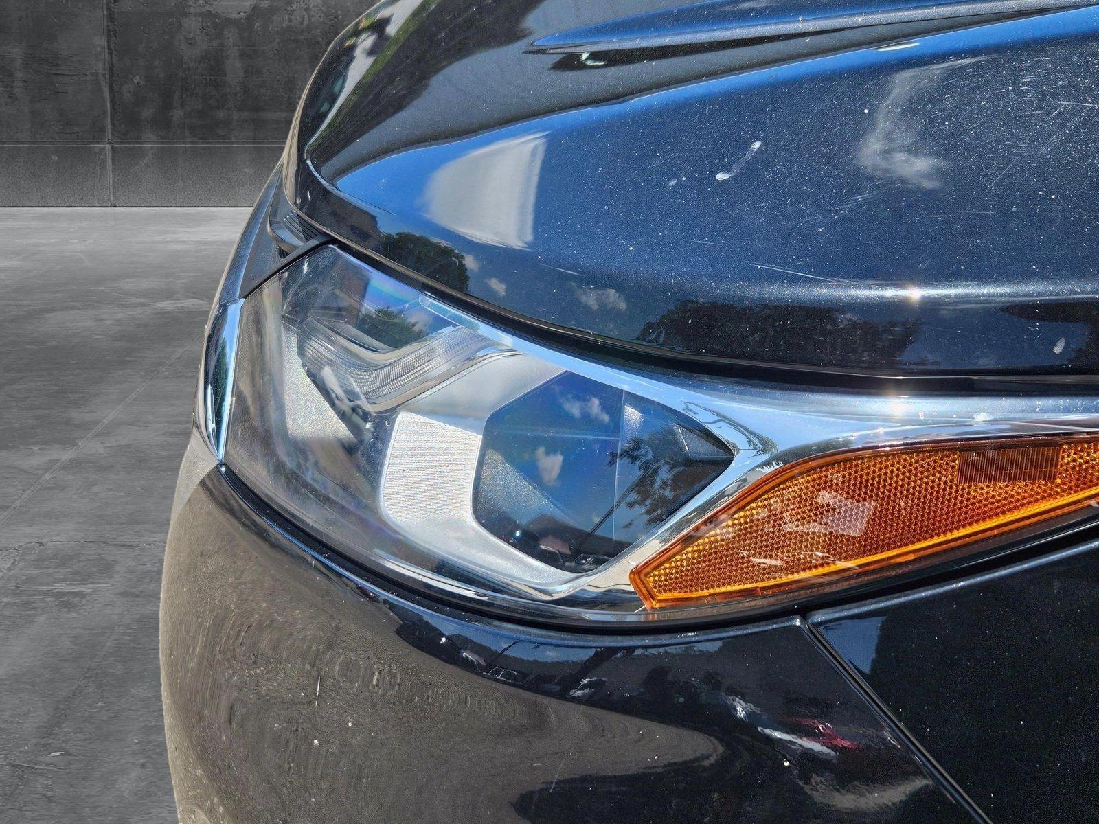 2020 Chevrolet Equinox LS photo 4