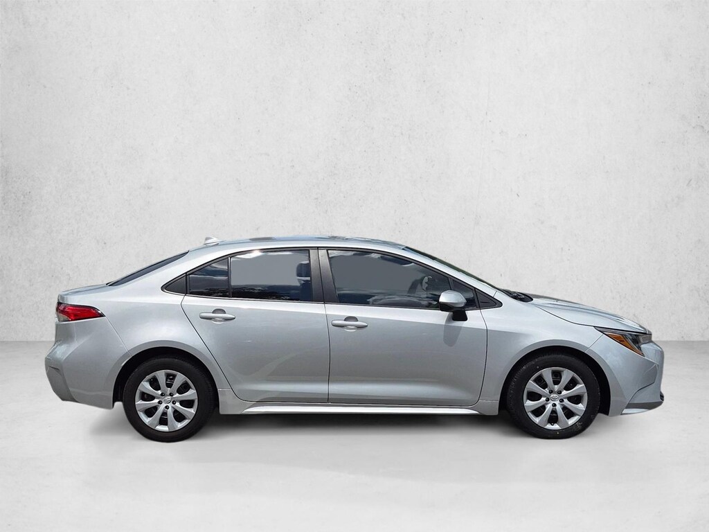 Used 2024 Toyota Corolla LE Sedan