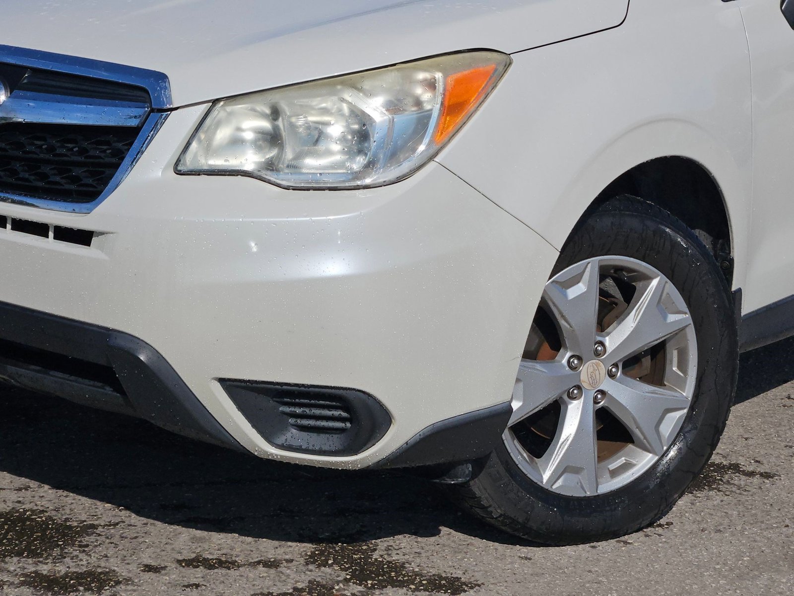 2014 Subaru Forester 2.5i Premium photo 4