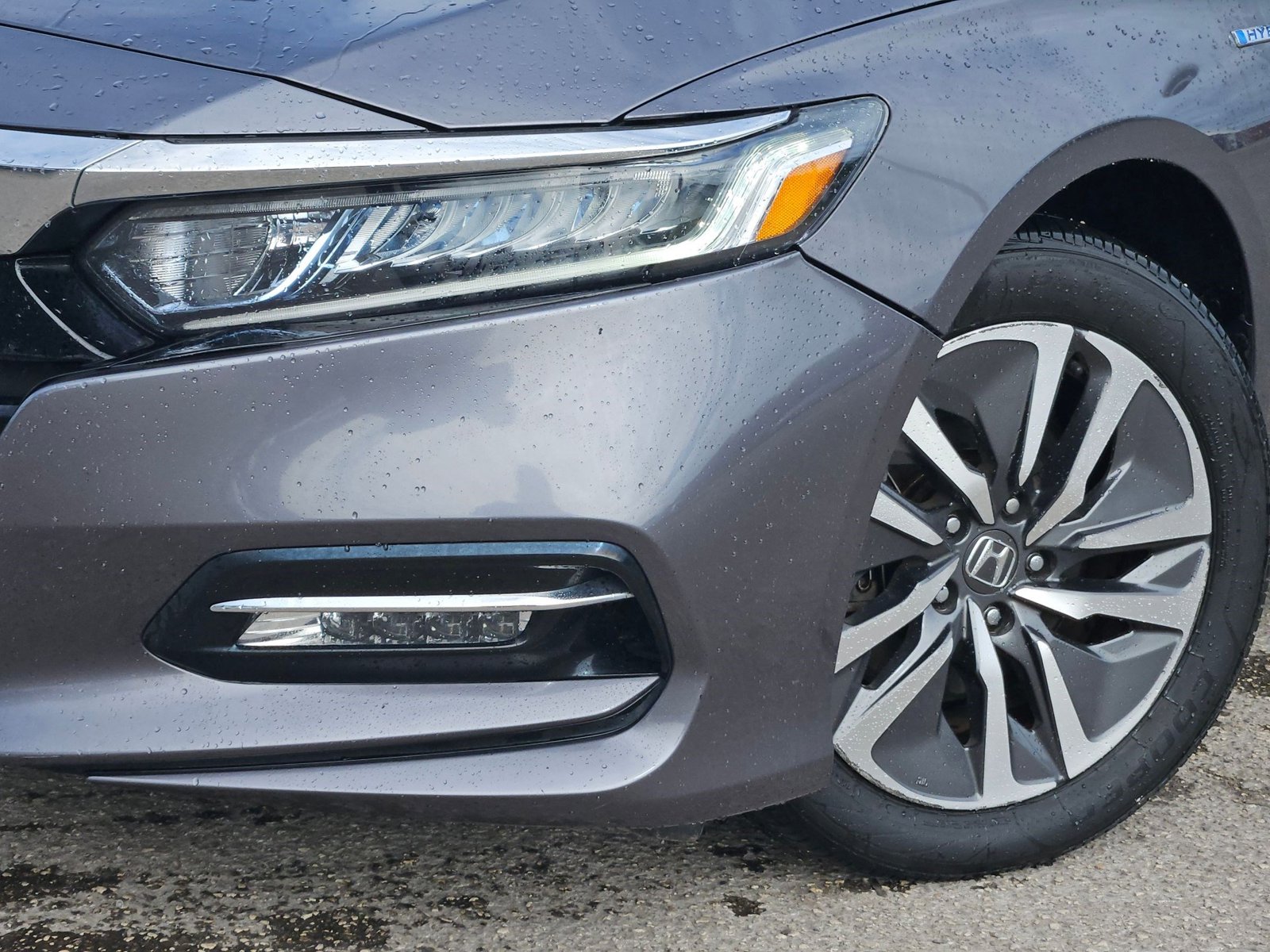2018 Honda Accord Hybrid EX-L photo 3