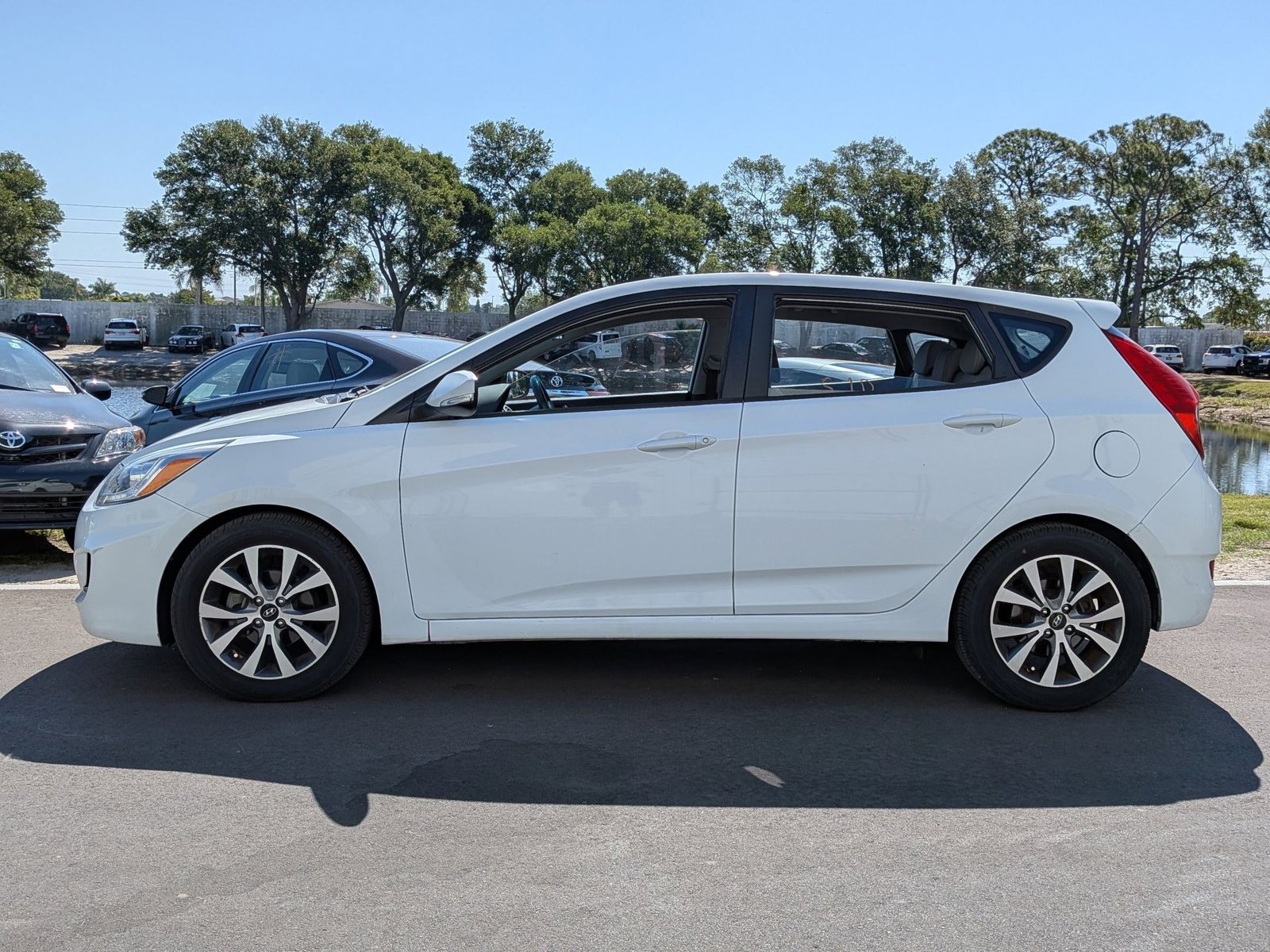 Used 2015 Hyundai Accent Sport with VIN KMHCU5AE1FU205591 for sale in Pinellas Park, FL
