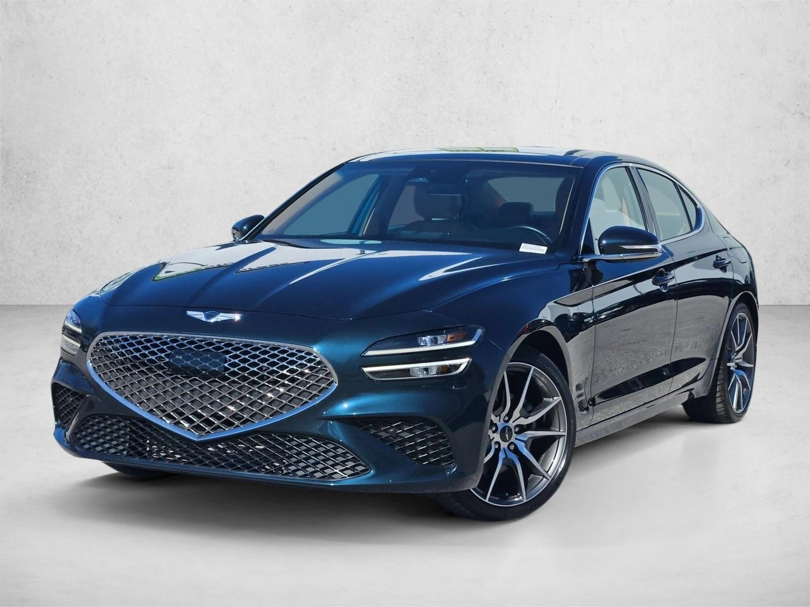 2022 GENESIS G70 Standard's photo