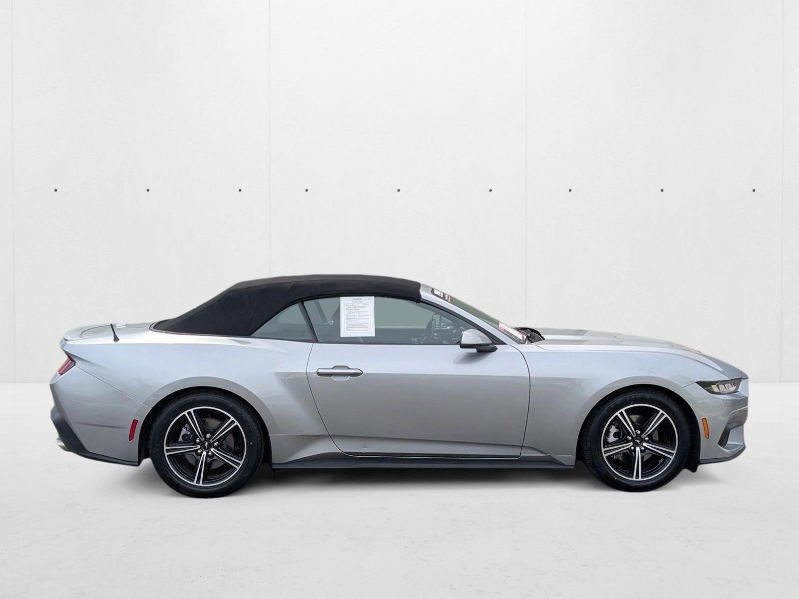 2024 Ford Mustang EcoBoost Premium Convertible photo 4