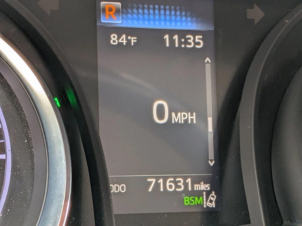 Used 2019 Toyota Camry SE Sedan