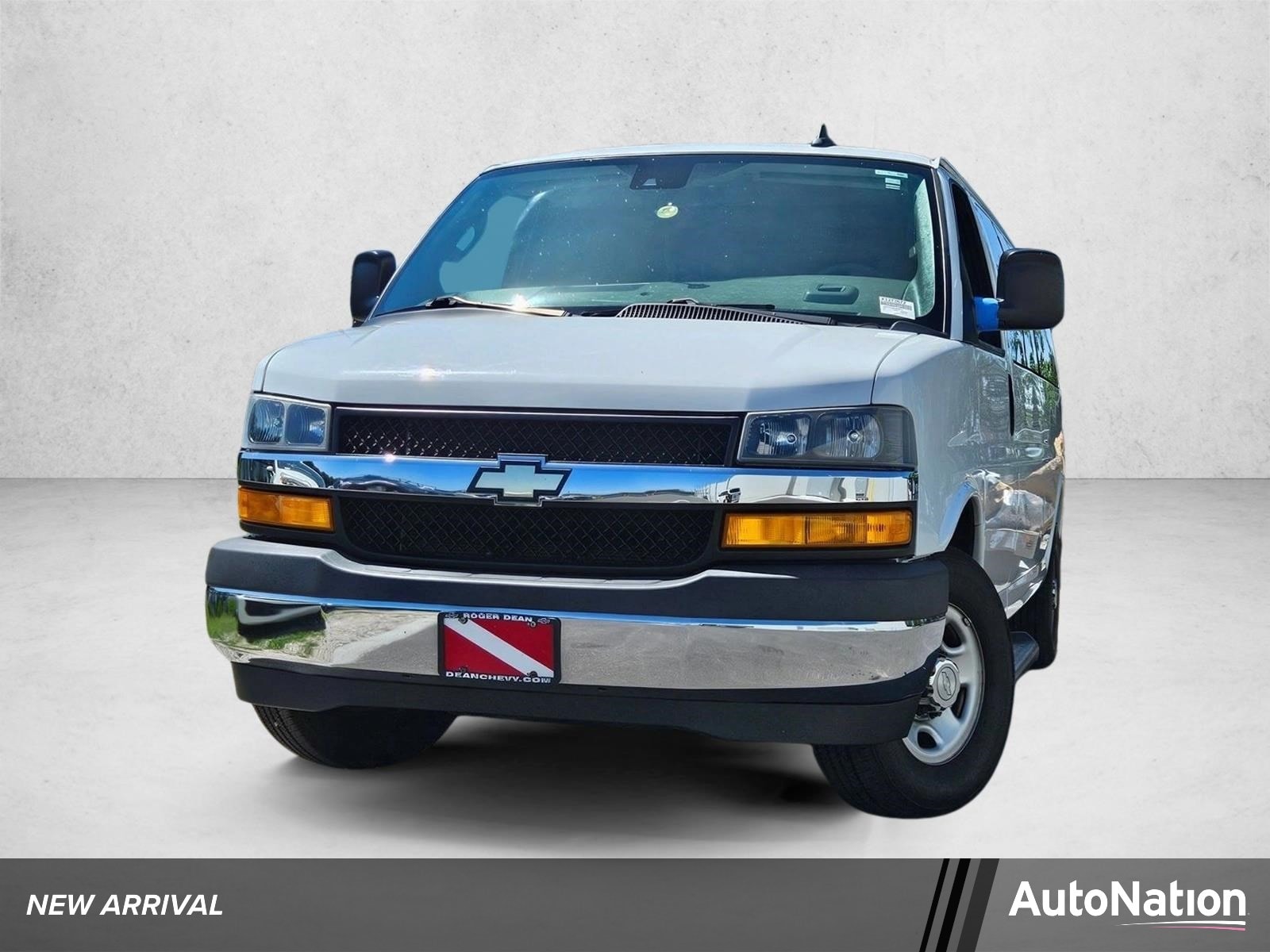 2019 Chevrolet Express 3500 LT Extended's photo