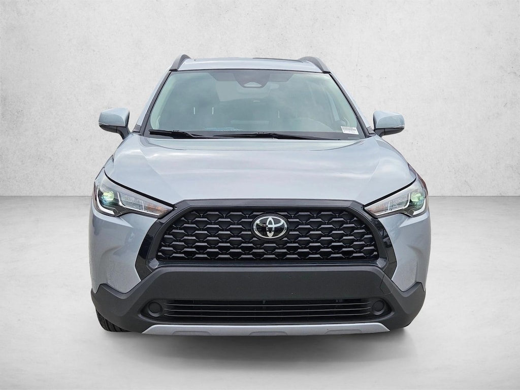 Used 2024 Toyota Corolla Cross LE SUV