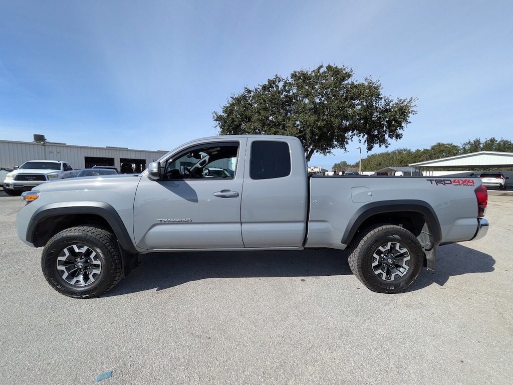 Used 2019 Toyota Tacoma SR5 V6 Truck Access Cab