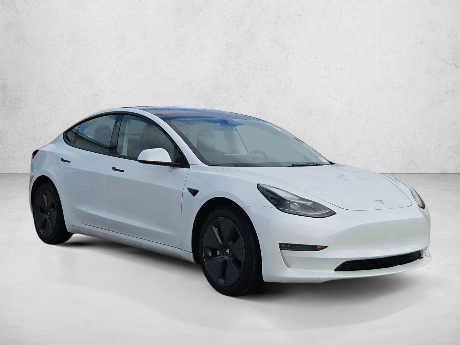 2023 Tesla Model 3 Long Range photo 2