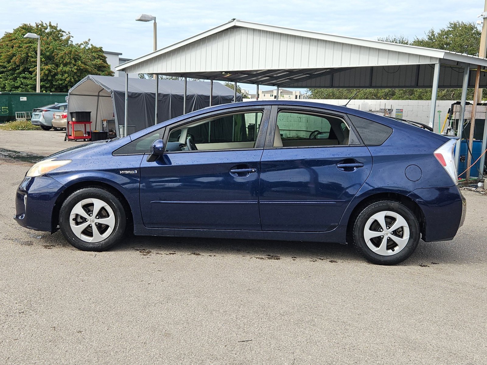 2012 Toyota Prius Two photo 3