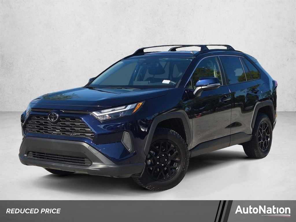 Used 2025 Toyota RAV4 XLE SUV