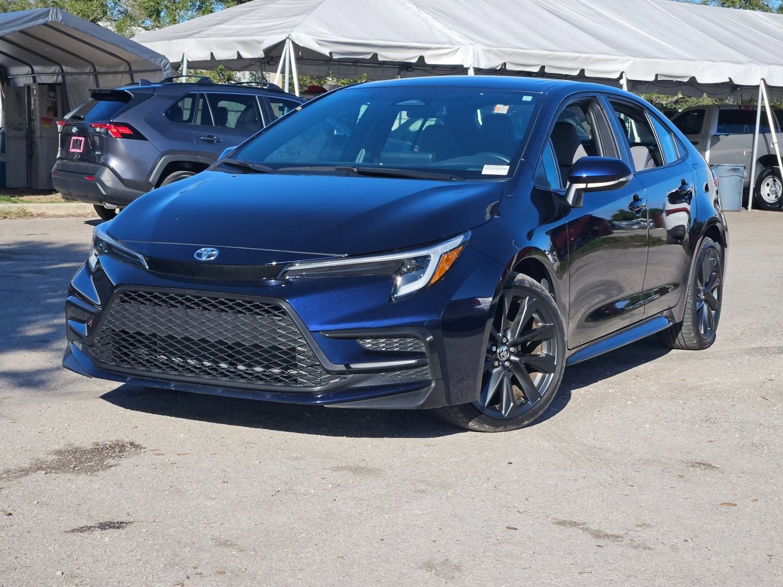 2024 Toyota Corolla SE's photo