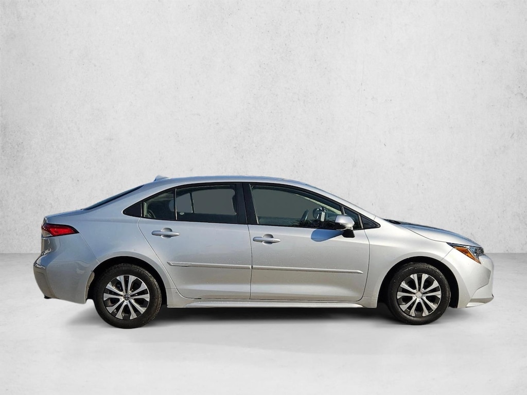 Certified 2022 Toyota Corolla Hybrid LE Sedan